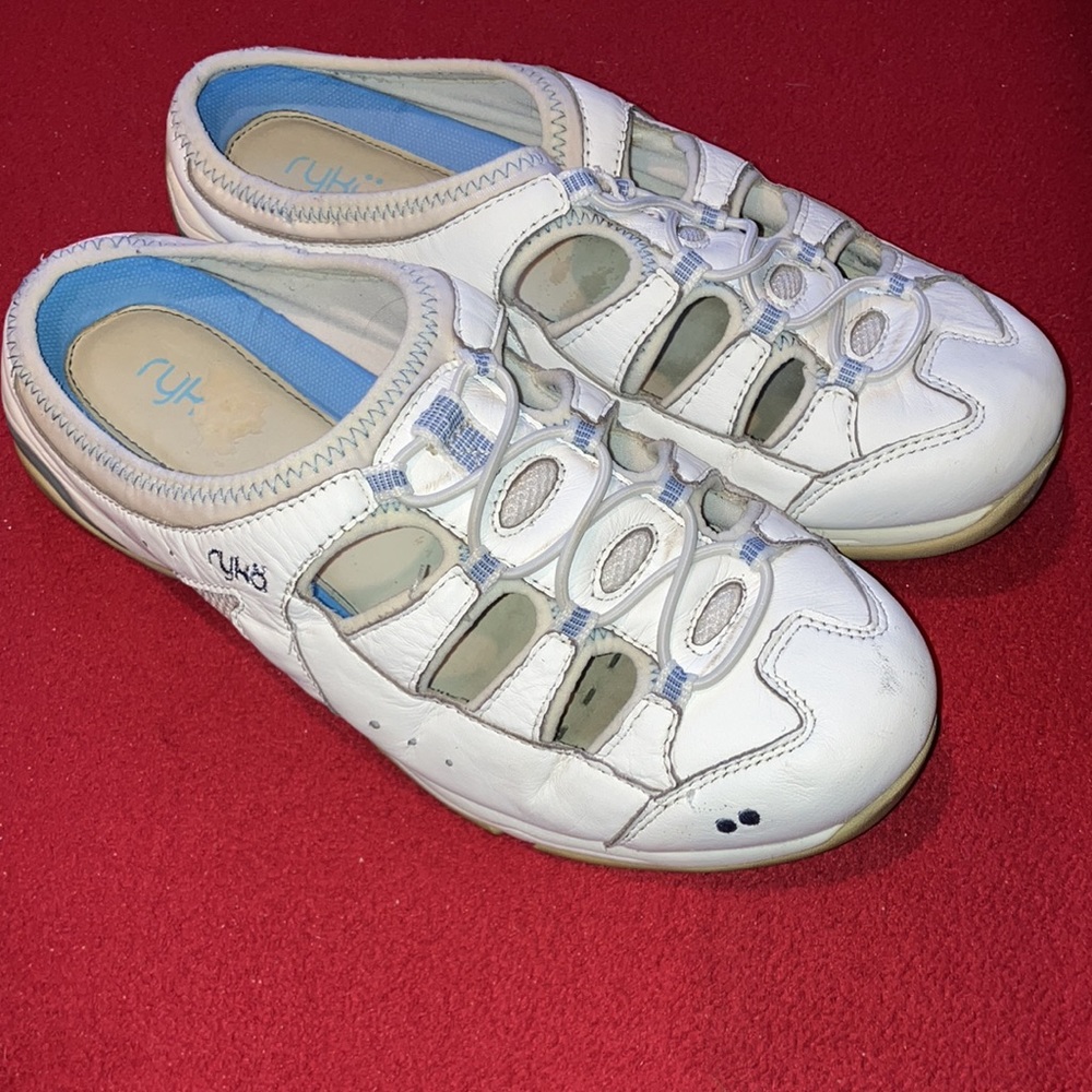 Ryka slip on 8.5W shoes mules white wide width preowned